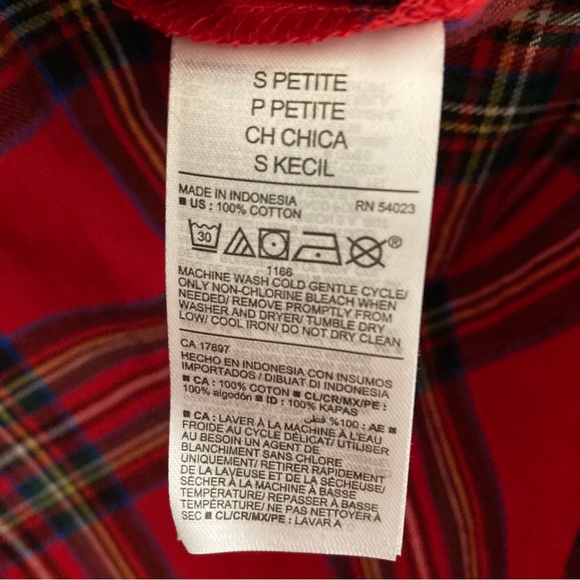 NWT Old Navy Long-Sleeve Red Plaid Flannel Shirt Size S Petite - Picture 6 of 6
